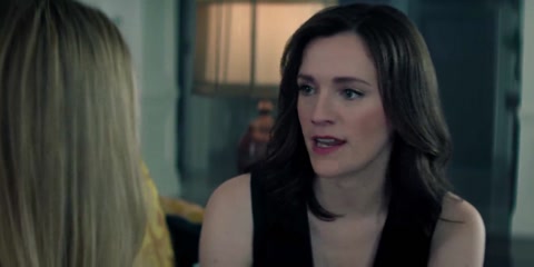 You (2018) S05 E08 Web-DL 1080p h264 [Hindi-English]