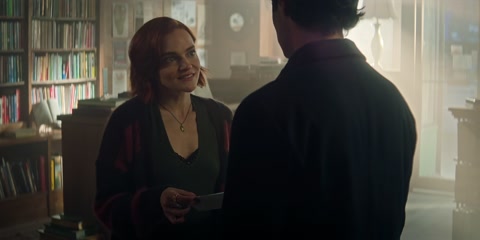 You (2018) S05 E04 Web-DL 720p hevc [Hindi-English]