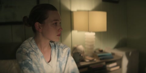 You (2018) S03 E08 Web-DL 720p h264 [Hindi-English]