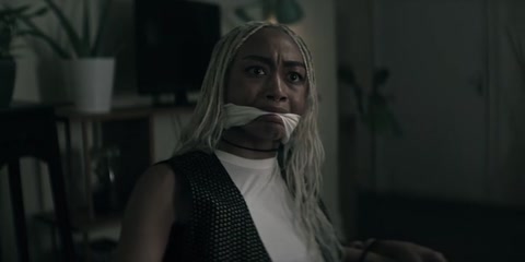 You (2018) S04 E08 Web-DL 480p h264 [Hindi-English]