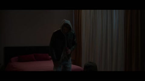 Mala influencia (2025) Web-DL 720p h264 [Hindi-English]