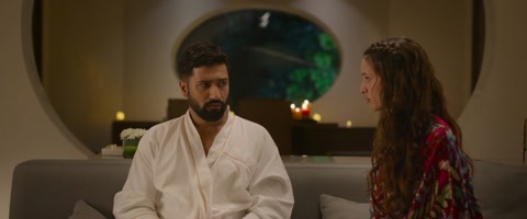 Bad Newz (2024) Web-DL 1080p h264 [Hindi]