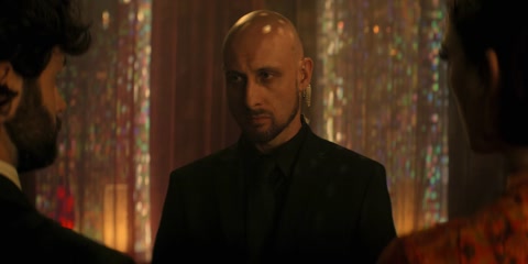You (2018) S04 E09 Web-DL 720p h264 [Hindi-English]