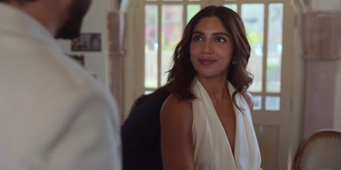 The Royals (2025) S01 E03 Web-DL 720p h264 [Hindi]