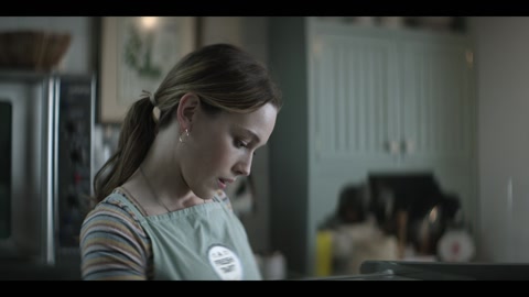 You (2018) S03 E03 Web-DL 1080p h264 [English-Hindi]
