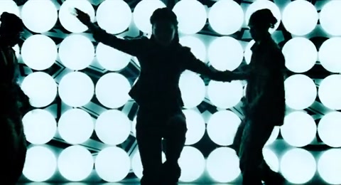 Jump (2009) BluRay 480p h264 [Hindi-Chinese]