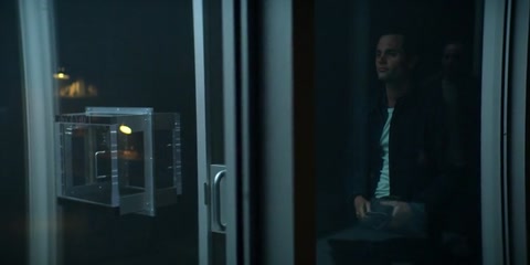 You (2018) S02 E01 Web-DL 480p h264 [Hindi-English]