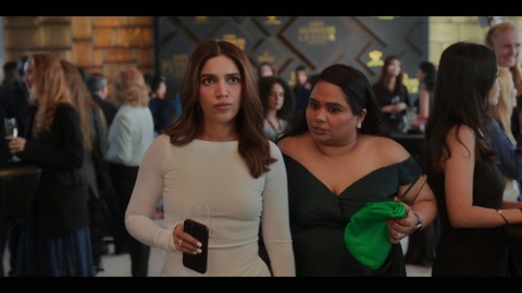 The Royals (2025) S01 E01 Web-DL 1080p h264 [Hindi]