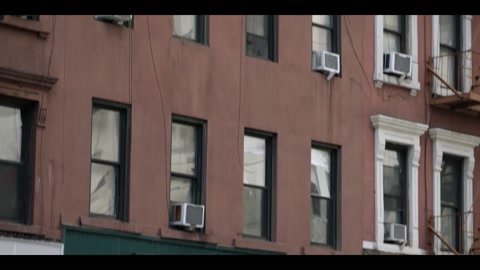 You (2018) S05 E06 Web-DL 1080p h264 [English-Hindi]