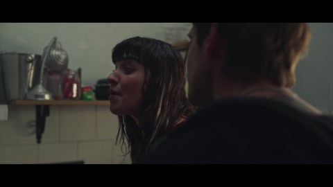 Mala influencia (2025) Web-DL 1080p h264 [Hindi-English]