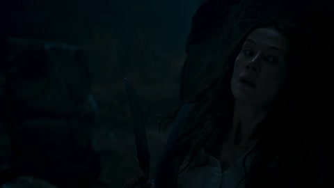 Download The Wheel of Time (2021) S02 E01 Web-DL 720p h264 [Hindi-English] | Filmy21