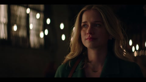 You (2018) S01 E08 Web-DL 1080p h264 [Hindi-English]