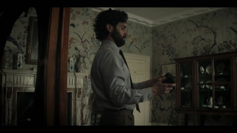 You (2018) S04 E04 Web-DL 1080p h264 [English-Hindi]