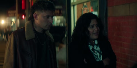 You (2018) S05 E06 Web-DL 720p hevc [Hindi-English]