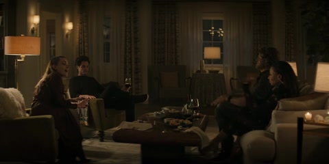 You (2018) S03 E08 Web-DL 480p h264 [Hindi-English]