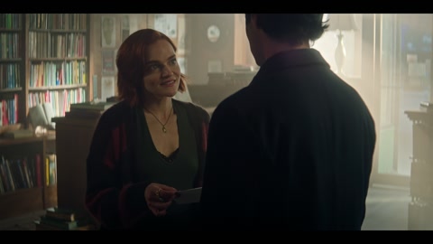 You (2018) S05 E04 Web-DL 1080p hevc [English-Hindi]