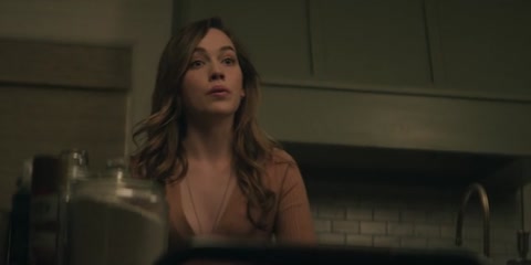 You (2018) S03 E10 Web-DL 480p h264 [Hindi-English]