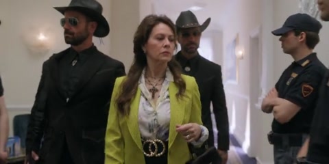 Another Simple Favor (2025) Web-DL 480p h264 [Hindi-English]