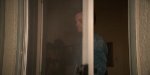 You (2018) S02 E07 Web-DL 720p hevc [Hindi-English]