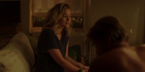 You (2018) S01 E01 Web-DL 480p h264 [Hindi-English]