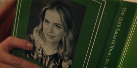 You (2018) S05 E06 Web-DL 1080p h264 [Hindi-English]
