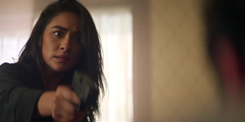 Download You (2018) S01 E06 Web-DL 480p h264 [Hindi-English] | Filmy21