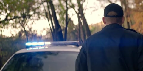 You (2018) S01 E06 Web-DL 480p h264 [Hindi-English]