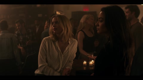 You (2018) S01 E03 Web-DL 1080p h264 [Hindi-English]