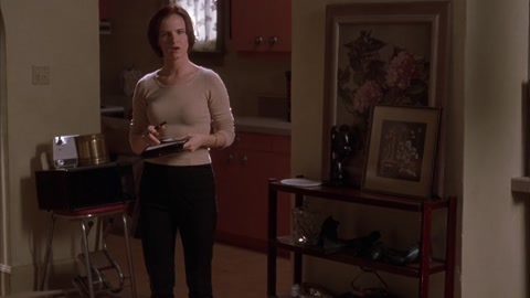 The 4th Floor (1999) BluRay 720p h264 [Hindi-English]