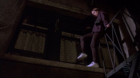 The 4th Floor (1999) BluRay 720p h264 [Hindi-English]