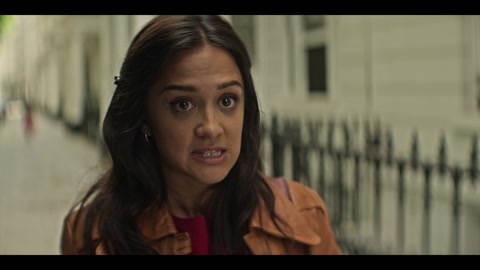 You (2018) S04 E03 Web-DL 1080p h264 [English-Hindi]