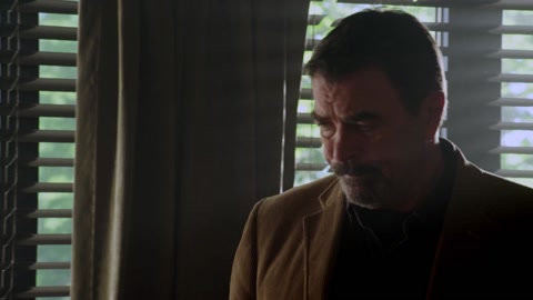 Jesse Stone: Benefit of the Doubt (2012) BluRay 1080p h264 [Hindi-English]