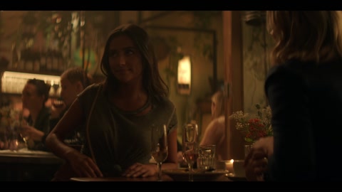 You (2018) S01 E01 Web-DL 1080p h264 [Hindi-English]